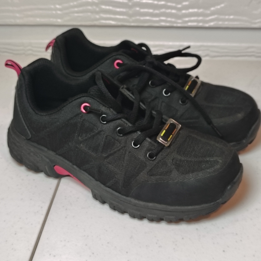 Nautilus Spark Carbon Toe Work Shoe Women's SZ 7.5 Wide Black Pink